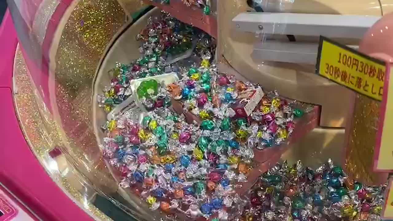 お菓子すくいゲーム - FC2 Video